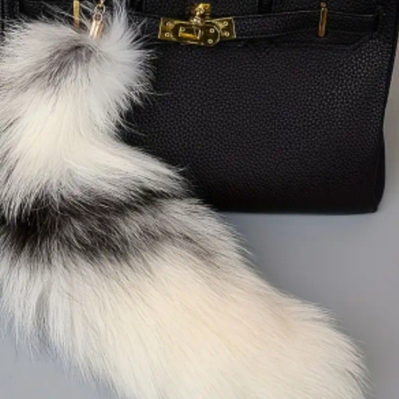 🐾Custom Animal/Therian Tail🐾 - Picture 5 of 9